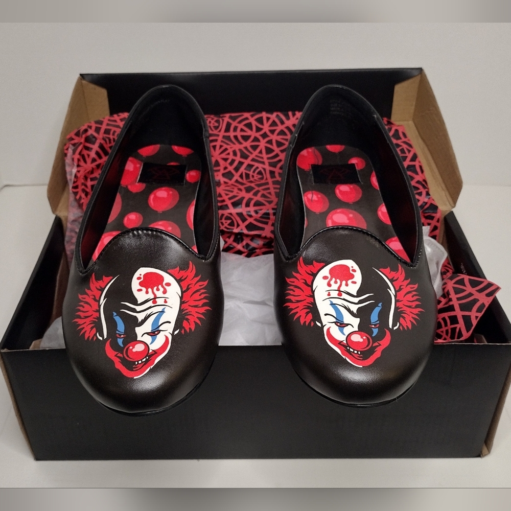 Black Strange Cvlt Lydia Float Pennywise flats Size 9